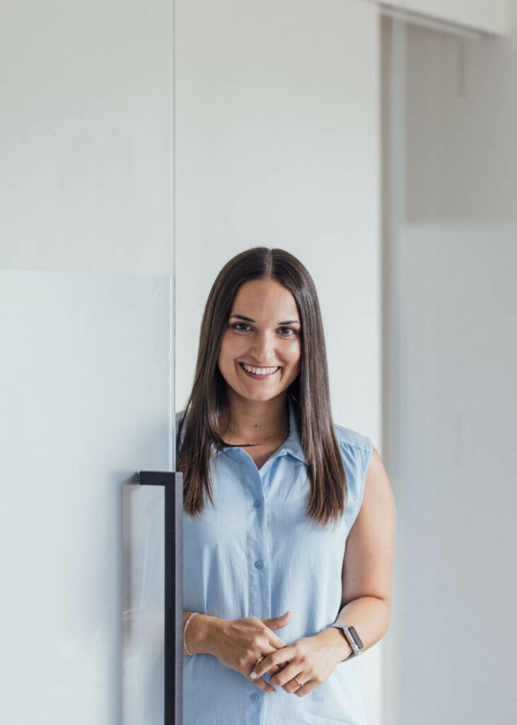 Davinia Pfau